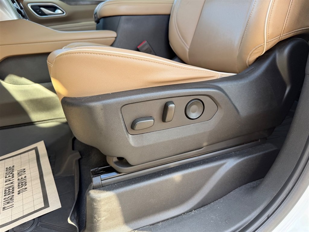 Used 2021 Chevrolet Tahoe Premier AWD/4WD image 14