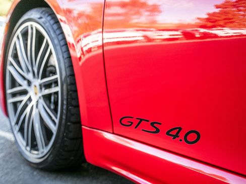 Used 2025 Porsche 718 Boxster GTS RWD image 18