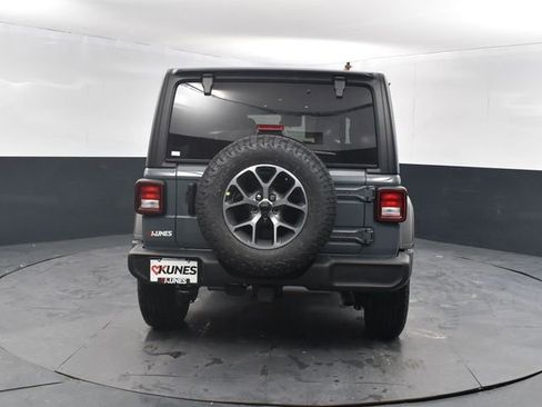 New 2025 Jeep Wrangler Sport S image 9