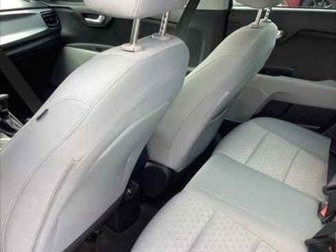 Used 2022 Kia Rio S image 16