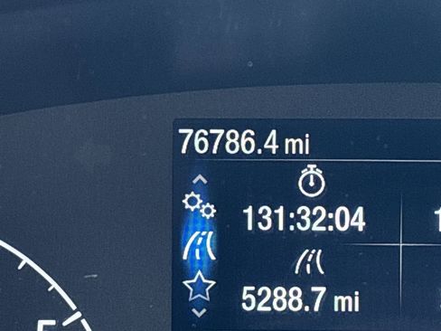 Used 2023 Ford Transit 350 XLT image 30