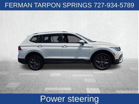 Used 2023 Volkswagen Tiguan SE FWD image 12