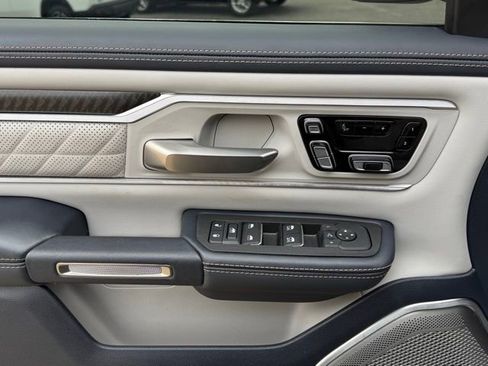 Used 2025 RAM 1500 Tungsten w/ Trailer Tow Group image 15