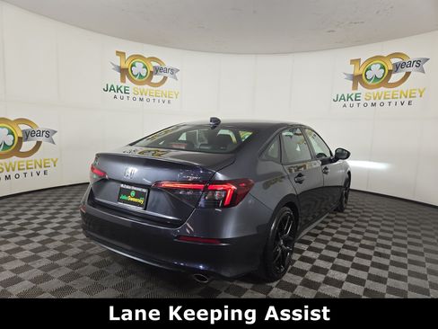 Used 2025 Honda Civic Sport image 10