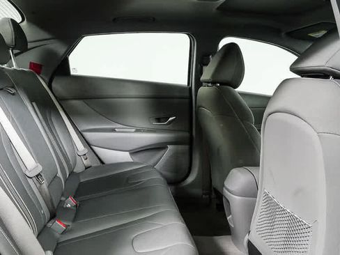 New 2026 Hyundai Elantra SEL Sport Premium FWD image 31