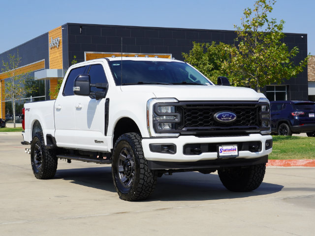 Used 2024 Ford F250 Lariat w/ Sport Appearance Package AWD/4WD image 8