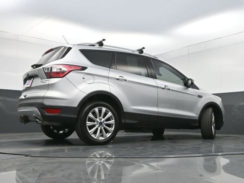 Used 2017 Ford Escape Titanium image 30