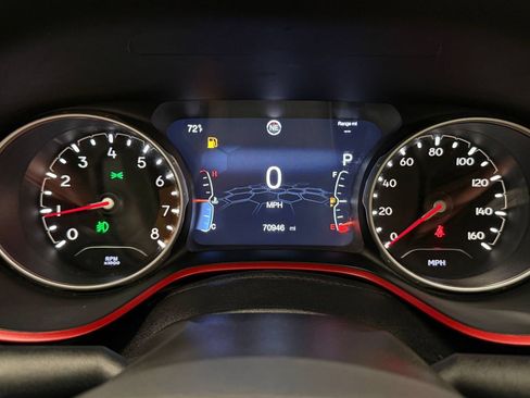 Used 2020 Jeep Compass Trailhawk AWD/4WD image 23
