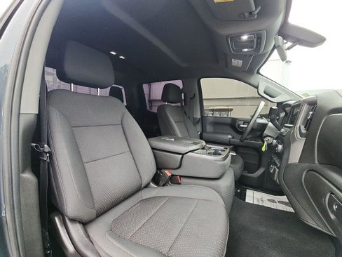 Used 2021 Chevrolet Silverado 1500 Custom AWD/4WD image 23