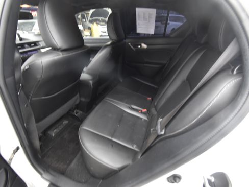 Used 2017 Lexus CT 200h w/ Navigation System Package FWD image 11