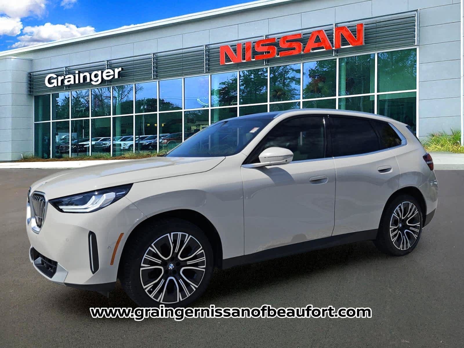 Used 2025 BMW X3 xDrive30i w/ Premium Package AWD/4WD image 2