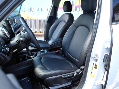 Used 2019 MINI Cooper Countryman FWD image 19