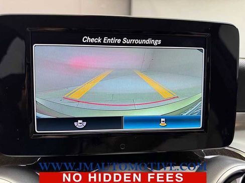 Used 2019 Mercedes-Benz C 300 4MATIC Sedan image 31