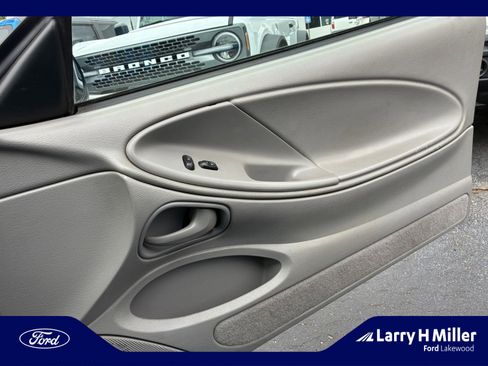 Used 1998 Ford Mustang Convertible RWD image 16