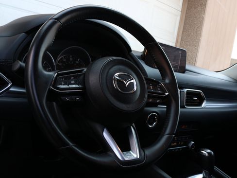 Used 2020 MAZDA CX-5 Touring image 20