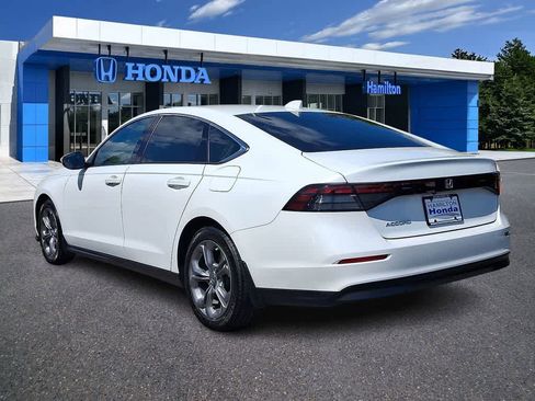 Certified 2024 Honda Accord EX image 22