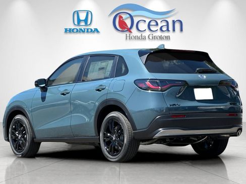 New 2026 Honda HR-V Sport image 3