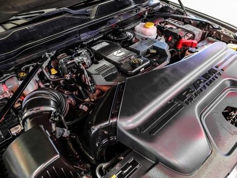 Used 2019 RAM 2500 Laramie image 49