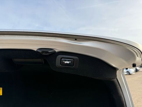 Used 2011 Lexus LS 460 L image 27