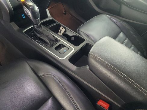 Used 2019 Ford Escape SEL AWD/4WD image 26