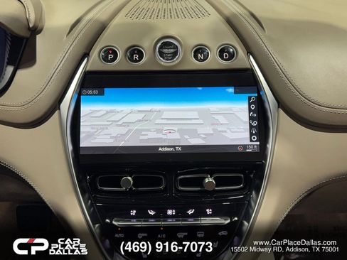 Used 2021 Aston Martin DBX image 37