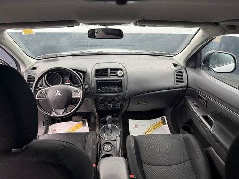 Used 2015 Mitsubishi Outlander Sport ES image 27