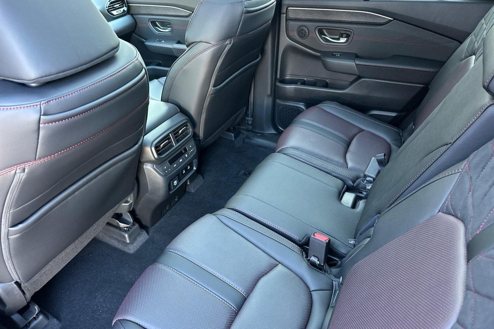 New 2026 Honda Pilot Black Edition image 21