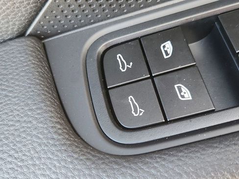 New 2026 Porsche Panamera 4 image 21