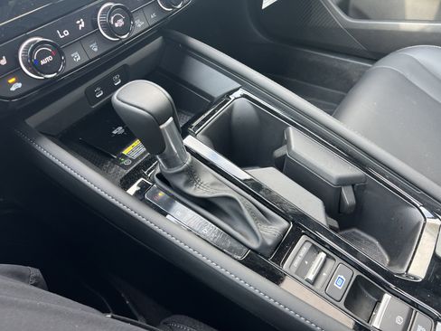Used 2025 Honda Accord Touring image 24