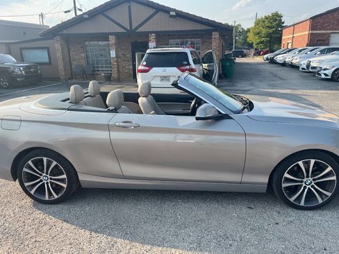 Used 2016 BMW 228i Convertible image 19