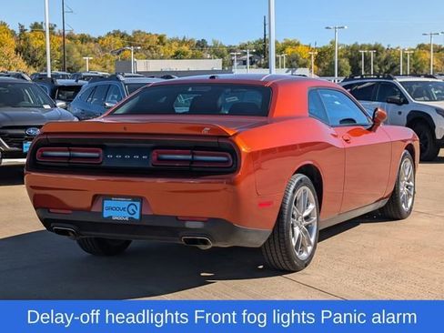 Used 2022 Dodge Challenger GT image 3