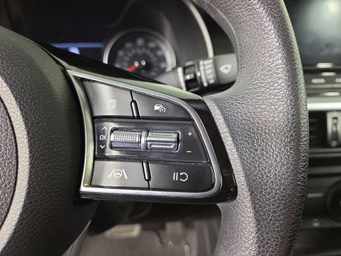 Certified 2022 Kia Forte LXS FWD image 22