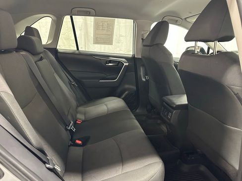 Used 2025 Toyota RAV4 XLE image 52