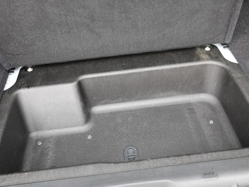 Used 2024 Jeep Wrangler Sahara image 29