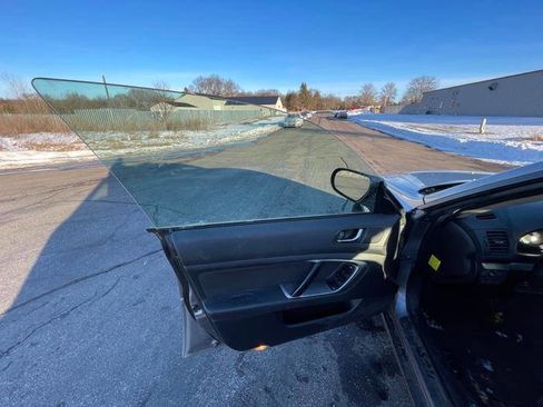 Used 2008 Subaru Outback 2.5i L.L. Bean image 20