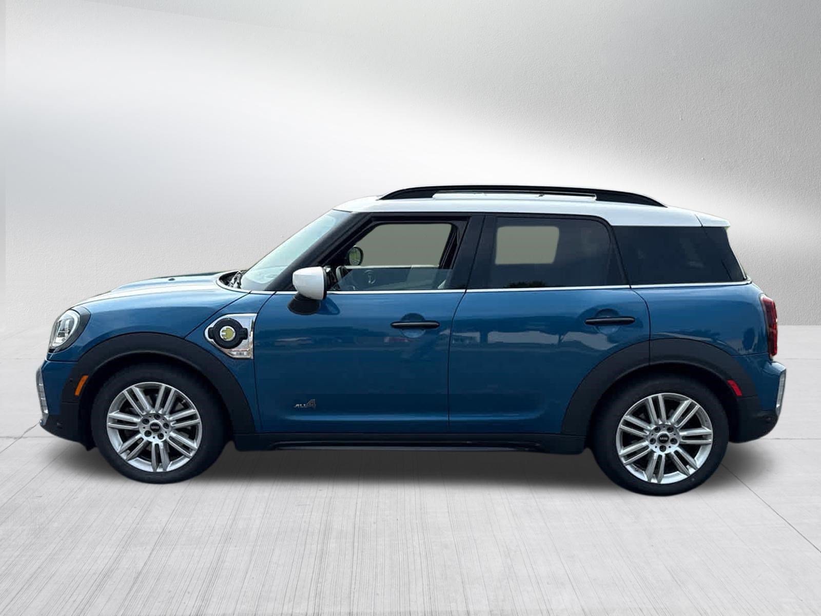 Used 2021 MINI Cooper Countryman SE w/ Driver Assistance Package AWD/4WD image 6