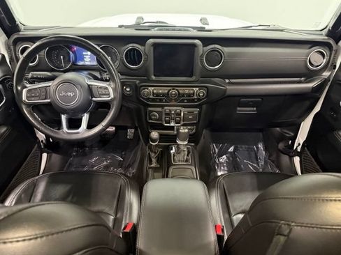 Used 2021 Jeep Wrangler Unlimited Sahara w/ Cold Weather Group AWD/4WD image 36