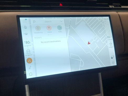 New 2026 Land Rover Range Rover SE image 19