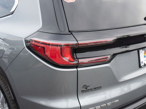 New 2026 GMC Acadia Elevation FWD image 10