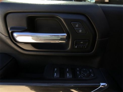 Used 2021 GMC Sierra 2500 AT4 w/ Gooseneck/5TH Wheel Package image 21