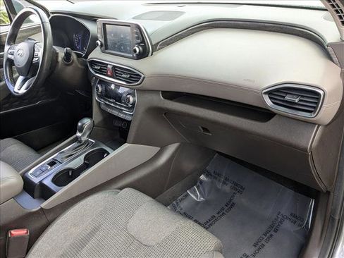 Used 2019 Hyundai Santa Fe SEL image 19