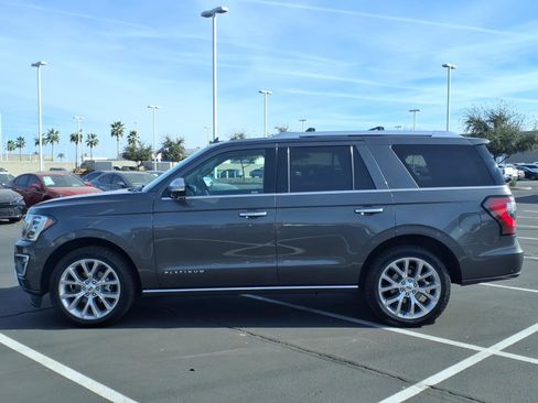 Used 2018 Ford Expedition Platinum image 9