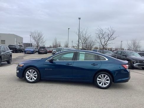 Used 2019 Chevrolet Malibu LT w/ Leather Package image 8