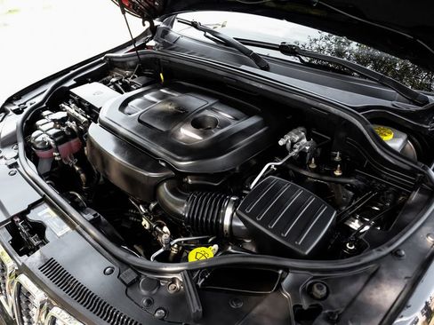 Used 2022 Jeep Grand Cherokee Limited w/ Tech Group image 61