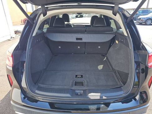 Used 2019 INFINITI QX50 Luxe w/ Cargo Package AWD/4WD image 29