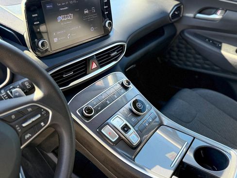 Used 2022 Hyundai Santa Fe SEL image 11