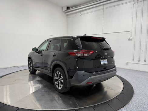 Used 2022 Nissan Rogue SV FWD image 5
