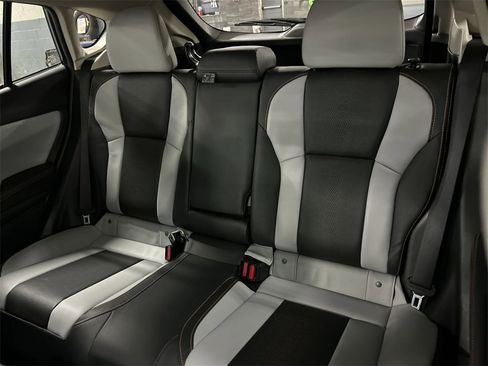 Certified 2022 Subaru Crosstrek 2.5i Limited image 23