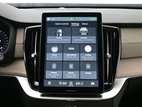 New 2026 Volvo XC90 B6 Plus AWD/4WD image 17