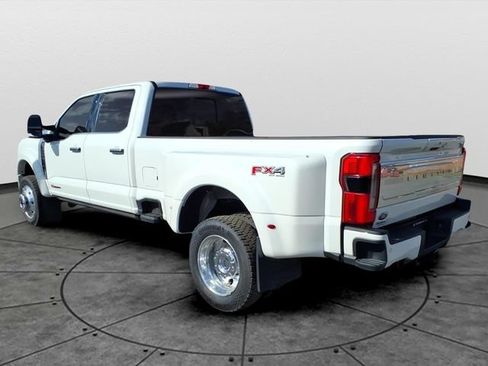 Used 2024 Ford F450 Limited w/ FX4 Off-Road Package AWD/4WD image 6